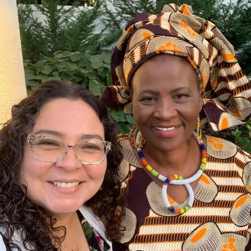 Meet your Posher, Lupita